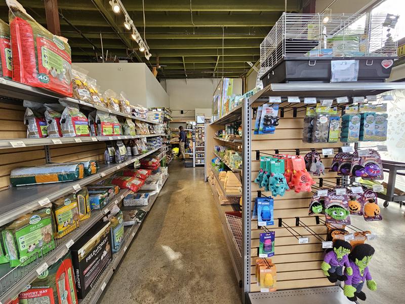 The small-animal aisle with hay, bedding and habitats